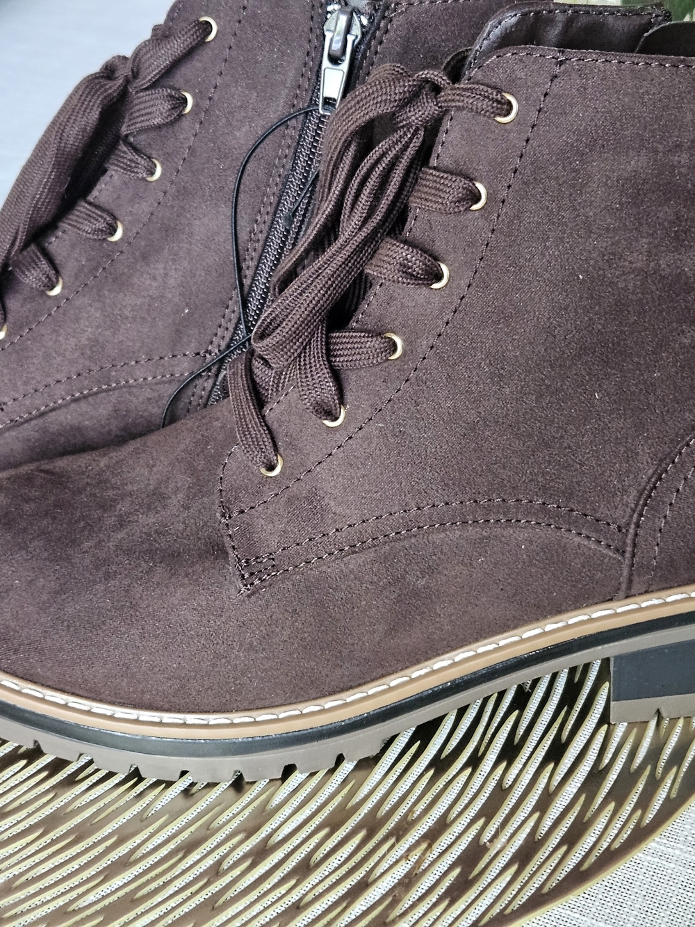 Kensie Kasha Brown Faux Suede Lace Up Combat Boots Women's Size 9 - Picture 2 of 11